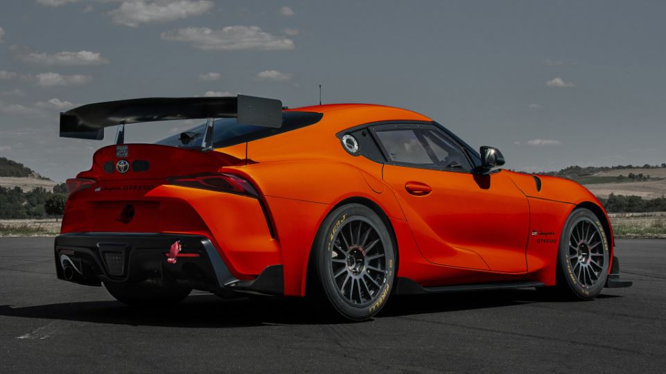 تویوتا سوپرا GR GT4 Evo